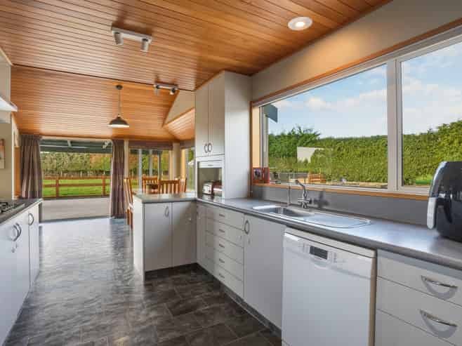 22 Highgate, MILTON