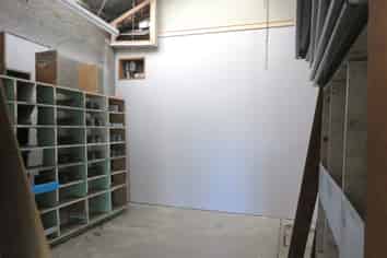 CENTRALLY LOCATED WORKSHOP