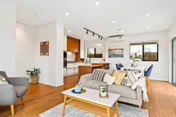4 Hea Road, Hobsonville