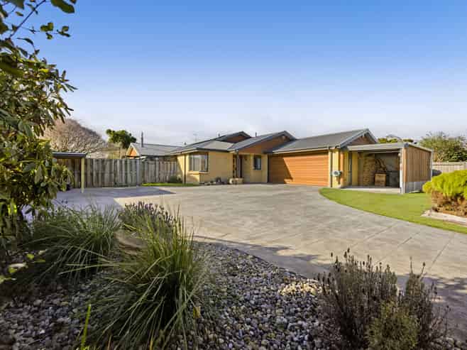 190 Glover Road, Hawera