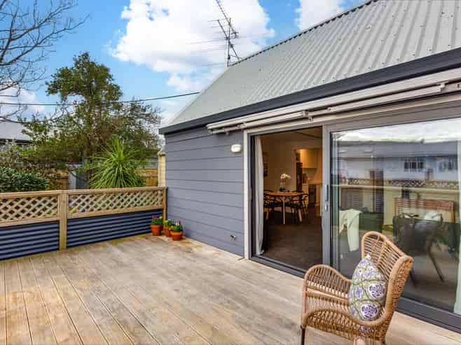 7B Central Terrace, Alicetown