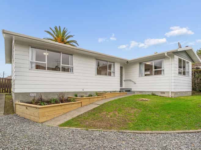 30A Hudson Avenue, Ebdentown
