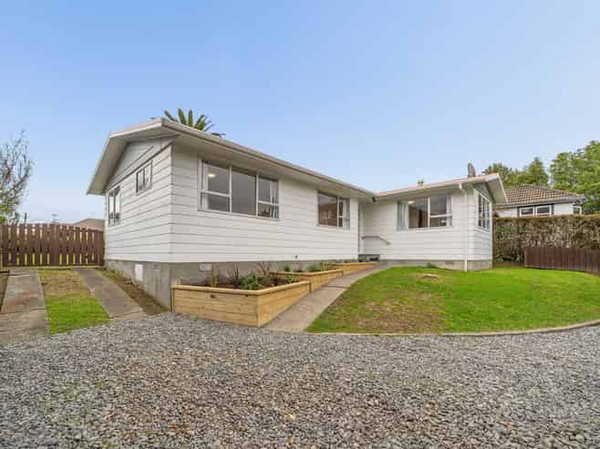 30A Hudson Avenue, Ebdentown