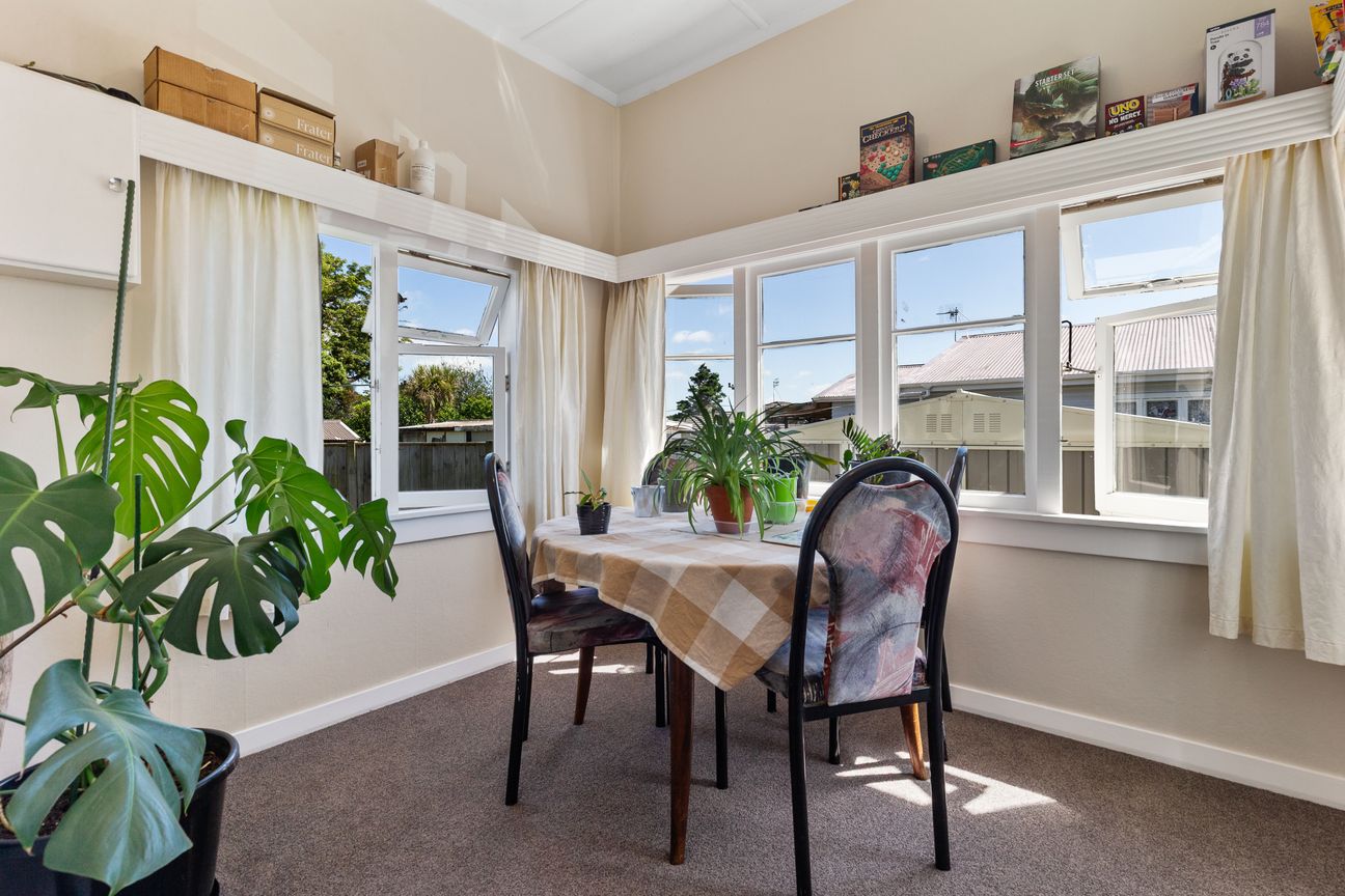 Packed with Potential & Priced to Sell! - Aanzicht 4