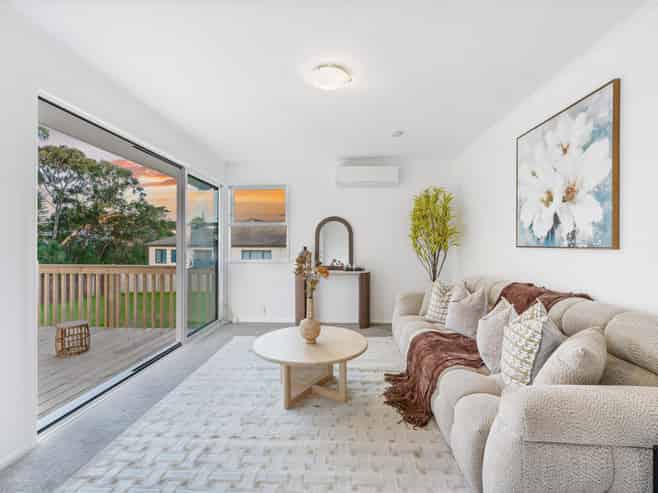 19 Thornlow Street, Glendene