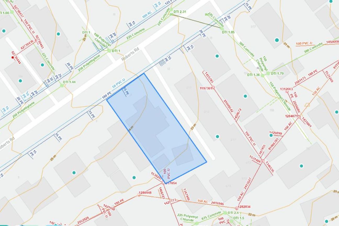 The Buildings Are Occupying Some Very Good Land - Vista 2