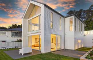 2/1 The Brae, Mount Pleasant