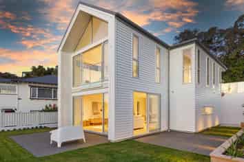 2/1 The Brae, Mount Pleasant