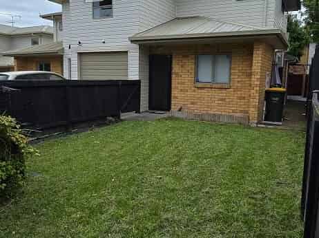 20 Barnea Circle, Glen Eden