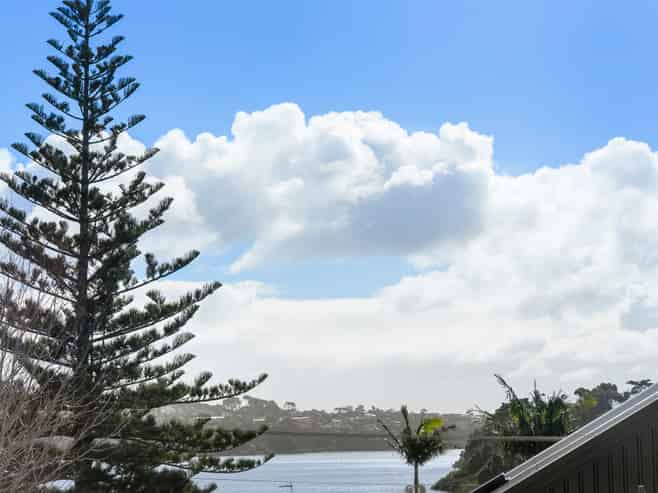 33B Renata Crescent, Te Atatu Peninsula
