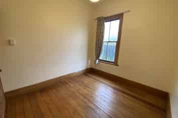 706A Main Street, Terrace End
