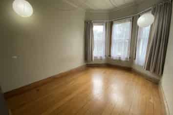 706A Main Street, Terrace End