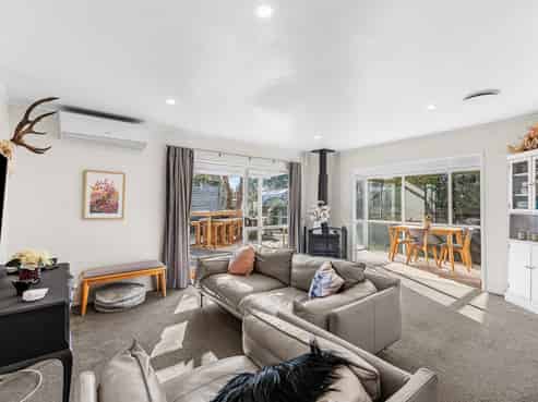 467 Clarks Beach Road, Waiau Pa