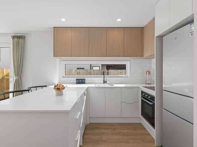 2/61 Waltham Road, Sydenham
