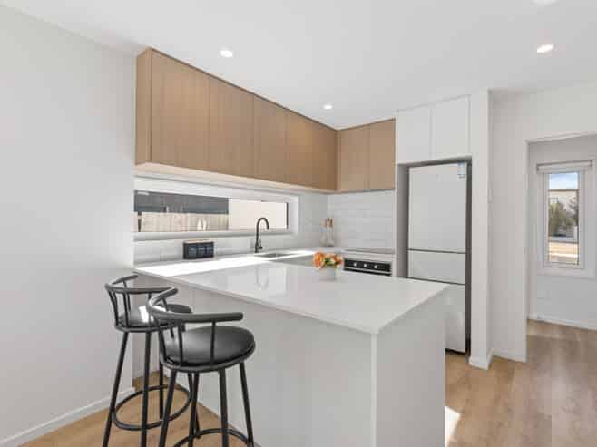 2/61 Waltham Road, Sydenham