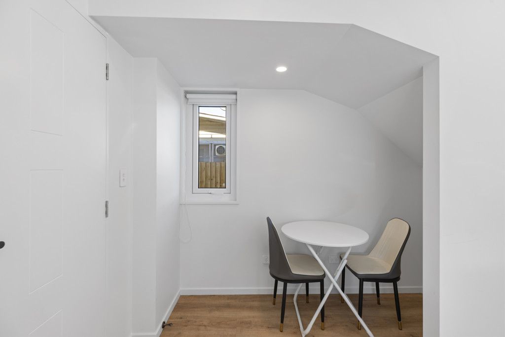 Freehold Home with Garage! Built 2025! - Mehr