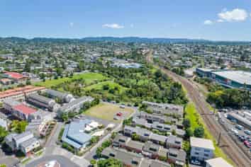 12/1 Melview Place, New Lynn