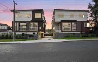 2/3 Corrella Road, Belmont