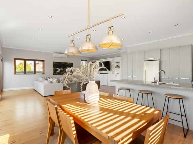 39 Renfrew Avenue, Sandringham