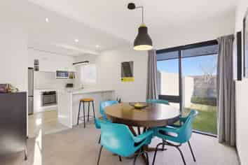 76A Memorial Avenue, ILAM