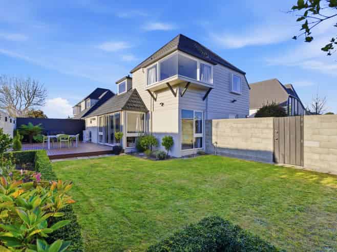 76A Memorial Avenue, ILAM