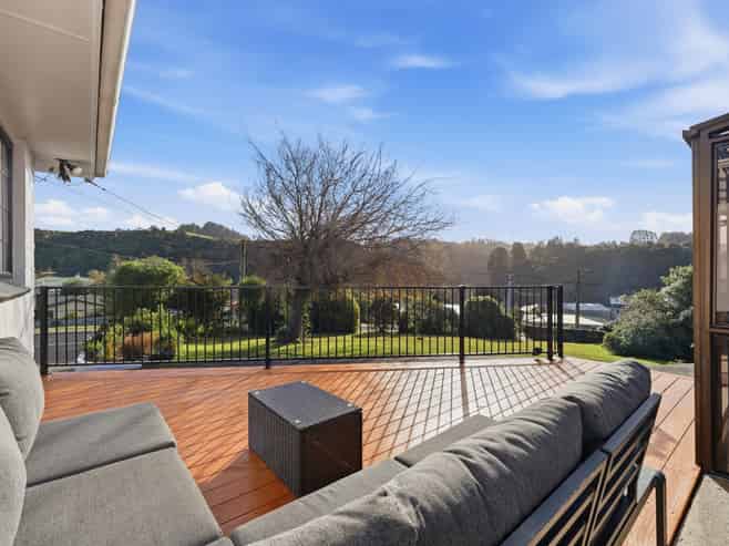 8 Martin Road, Fairfield