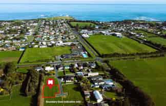 8 Gillies Lane, Opunake