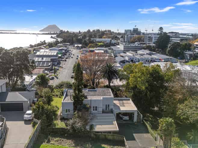 97 Fourth Avenue, Tauranga Central