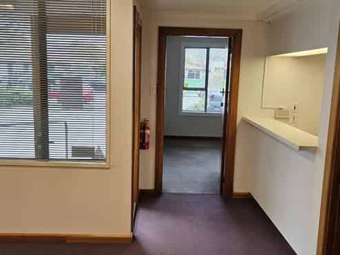 Professional office and consultancy space
