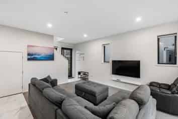 67 Mohua Lane, Upper Riccarton
