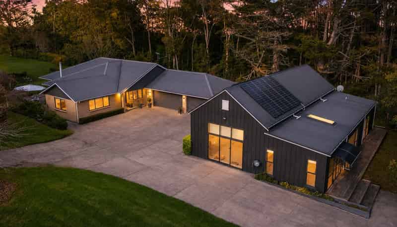 108 Paremoremo Road, Lucas Heights