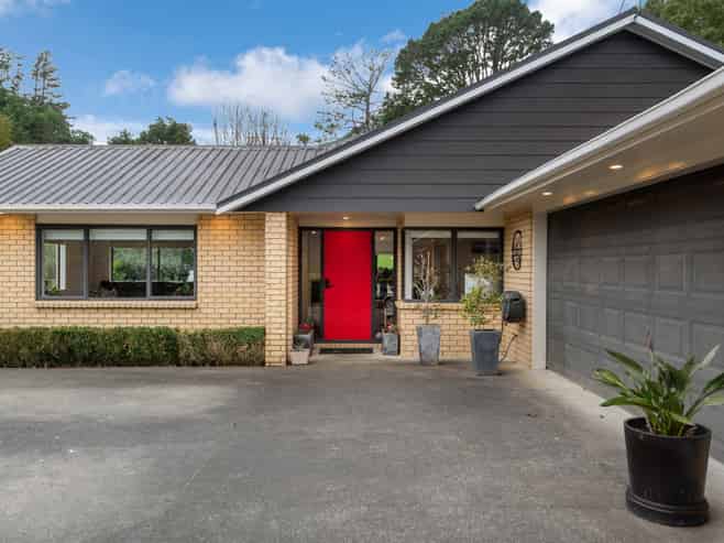 108 Paremoremo Road, Lucas Heights
