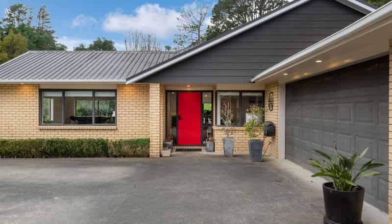 108 Paremoremo Road, Lucas Heights