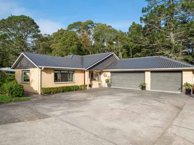 108 Paremoremo Road, Lucas Heights