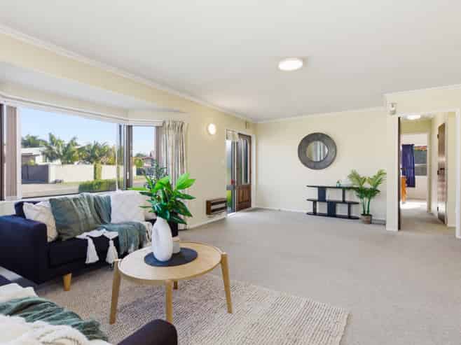 6A Compton Place, Mount Maunganui