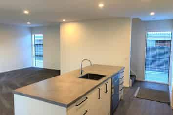 3/49 Olliviers Road, Phillipstown