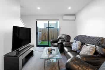 25/180 Marine Parade, New Brighton