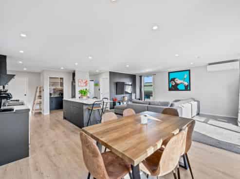 2/114 Kervil Avenue, Te Atatu Peninsula