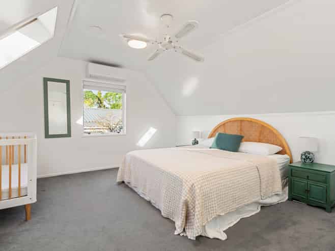 11 Emory Drive, Conifer Grove