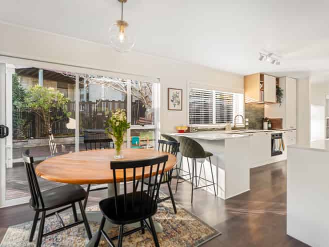 11 Emory Drive, Conifer Grove