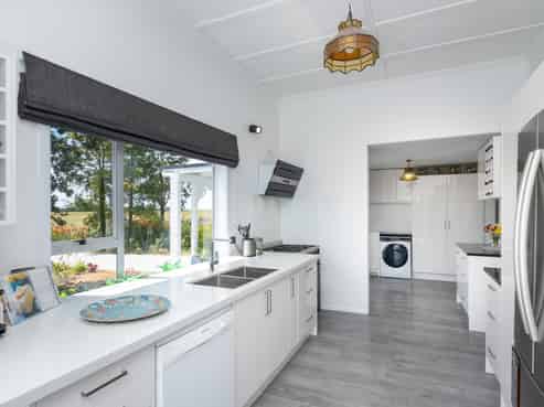 104 Ferry Road, Clive