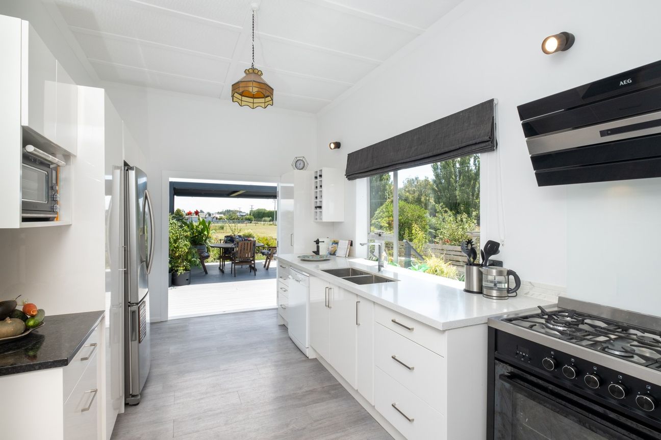 Land, Luxury & Location – pohled 5