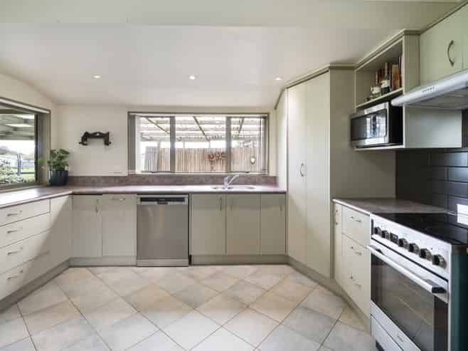 30 Godley Street and Willoughby Street, Halcombe