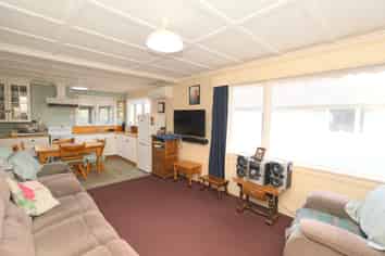 99 West Street, Hawthorndale
