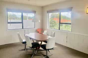 2/106 Macfarlane Street, Hamilton East