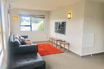 2/106 Macfarlane Street, Hamilton East