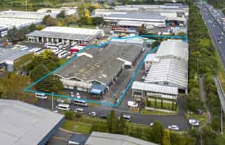 Occupy, Add-Value or Develop - 9,995m² Site
