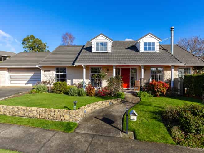 16 Huia Street Waikawa, Picton