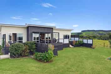 104b Awanuiarangi Road, Pikowai