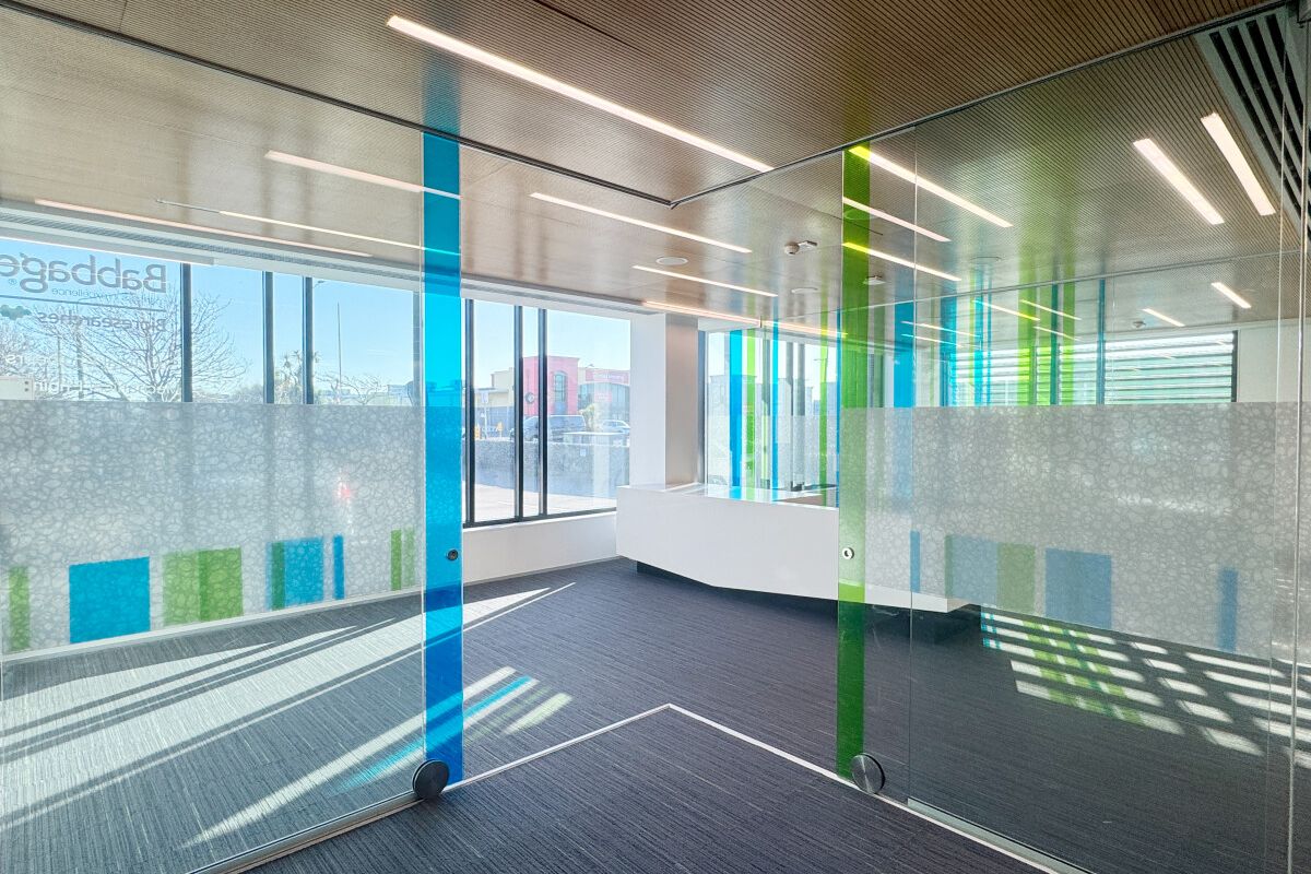 Post-Quake office - Vista 2